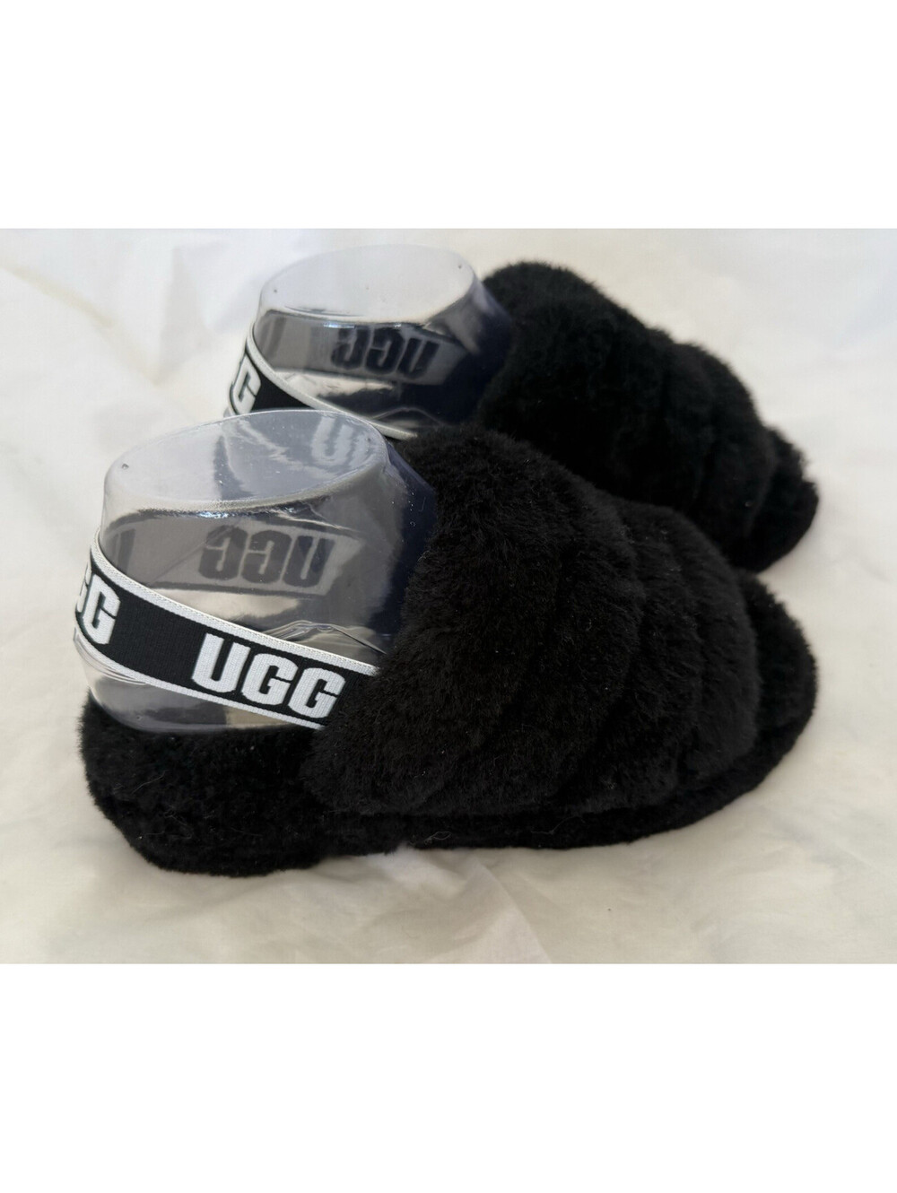 UGG Fluff Yeah Flatform Slides Size 6 Back Elastic UGG Strap in White & Black